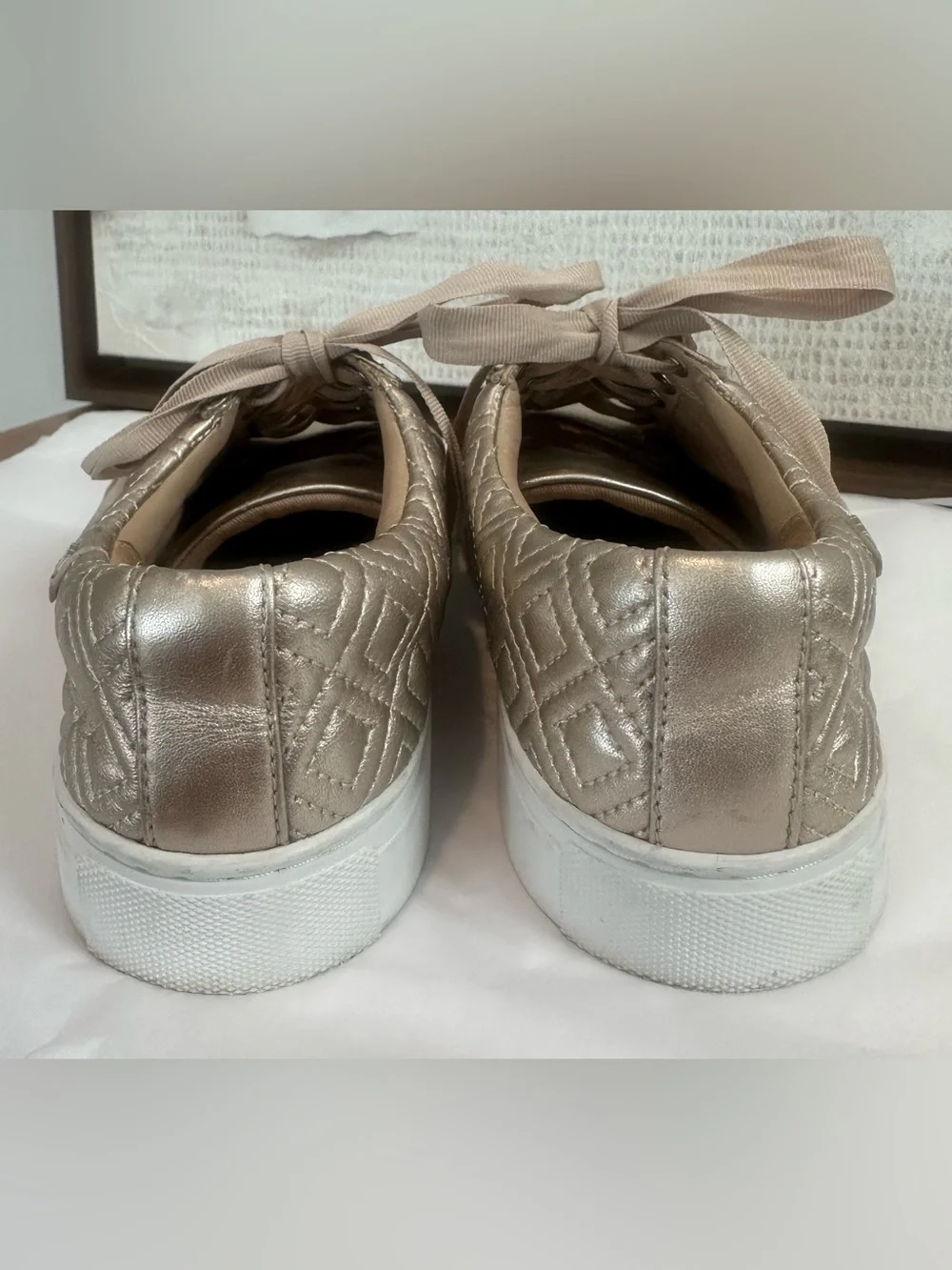 Tory Burch Metallic Gold Quilted Leather Lace Up Sneakers Women’s Size 8M